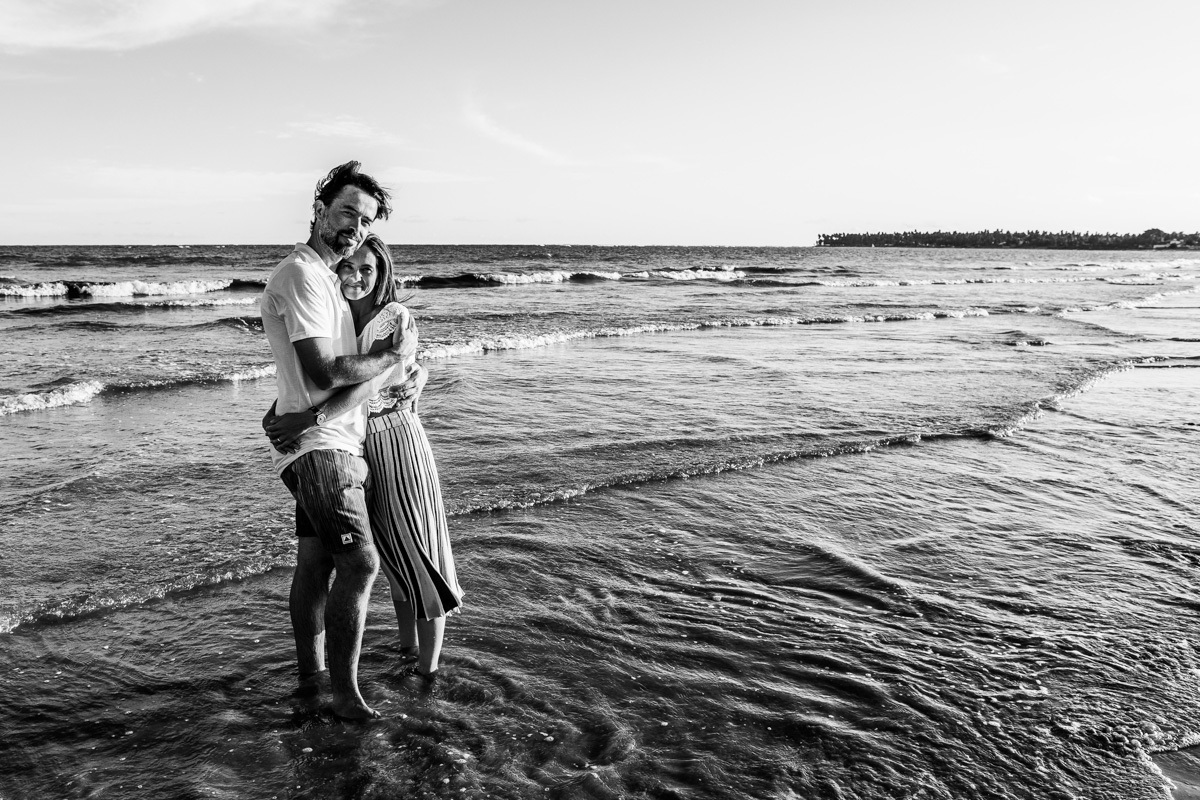 gabi_coelho_fotografo_maceio_ensaio_casal_praia_ferias_nordeste_amor_book_familia_hibiscus_ipioca