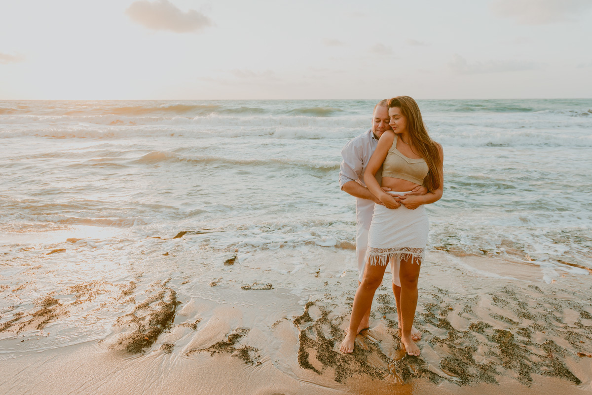 gabi_coelho_fotografo_maceio_ensaio_casal_praia_ferias_nordeste_amor_book_gestante_familia_casal_turismo