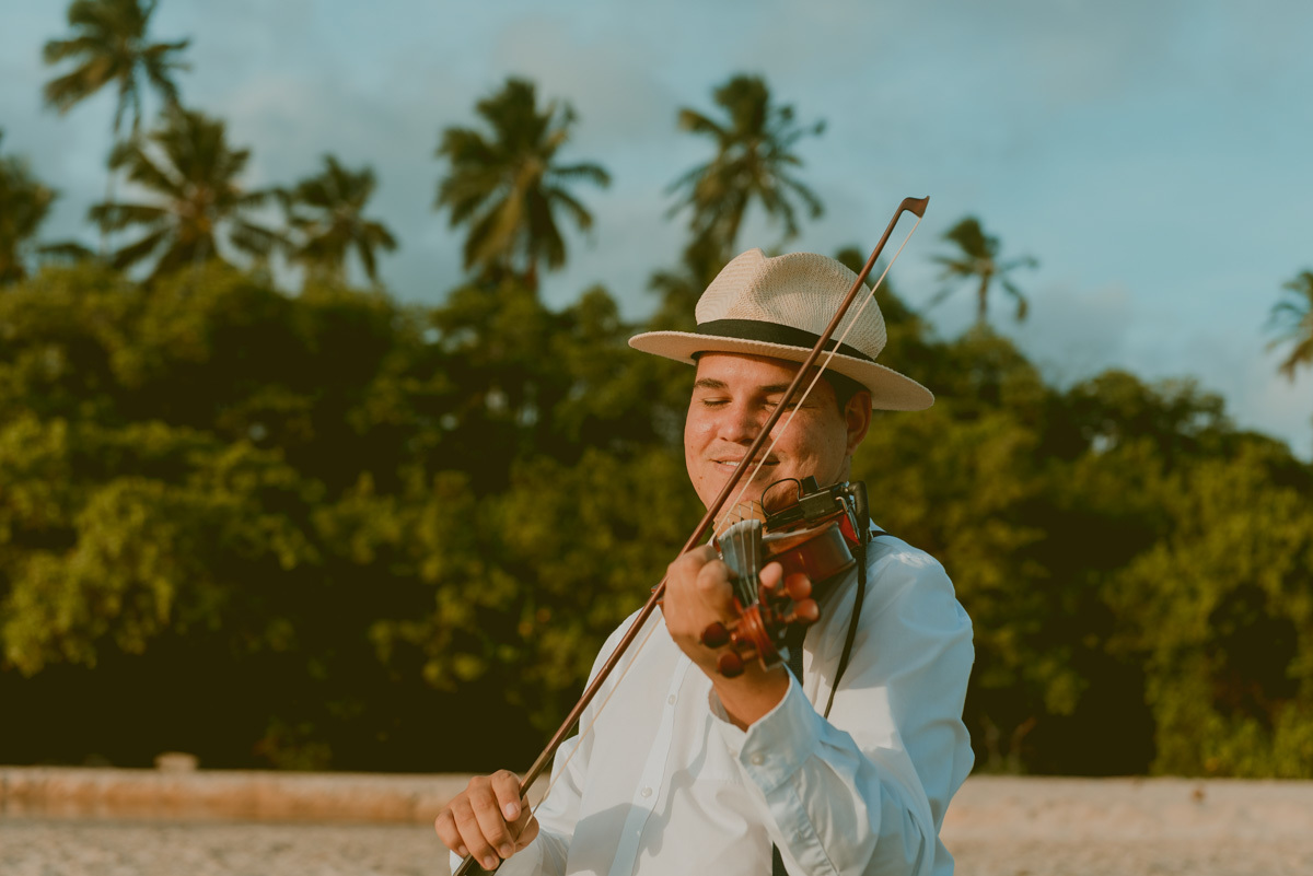 gabi_coelho_fotografo_maceio_ensaio_casal_praia_ferias_nordeste_amor_book_gestante_familia_casal_turismo