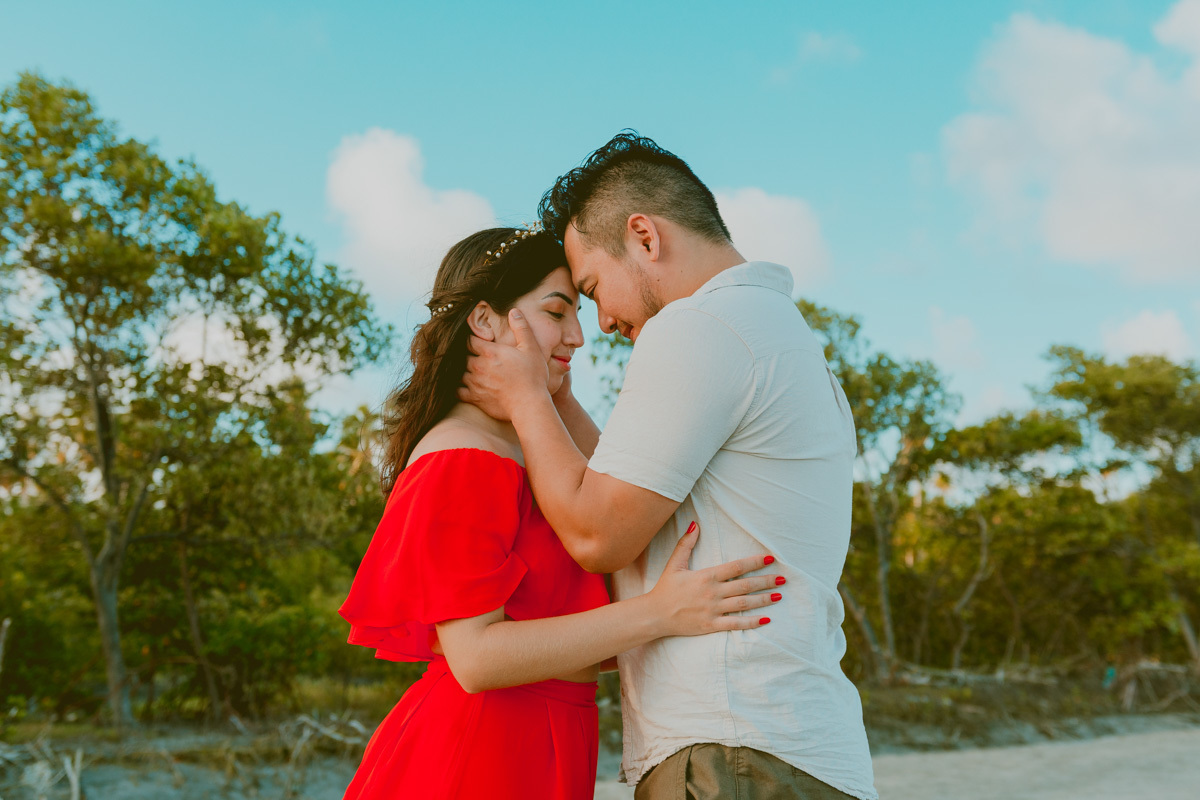 gabi_coelho_fotografo_maceio_ensaio_casal_praia_ferias_nordeste_amor_book_gestante_familia_casal_turismo