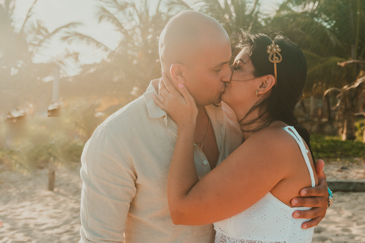 _casal praia ferias nordeste amor book pedido de casamento surpresa guaxuma