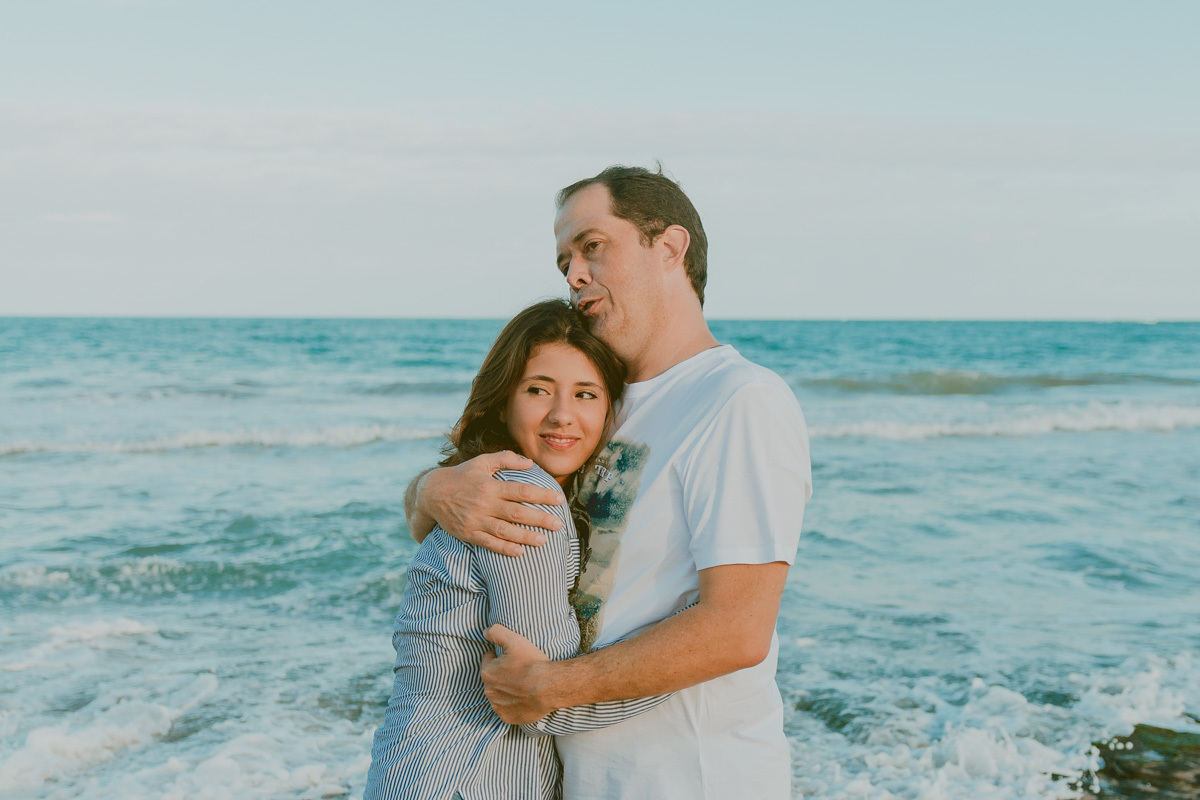 gabi_coelho_fotografo_maceio_ensaio_casal_praia_ferias_nordeste_amor_book_gestante_familia_casal_turismo