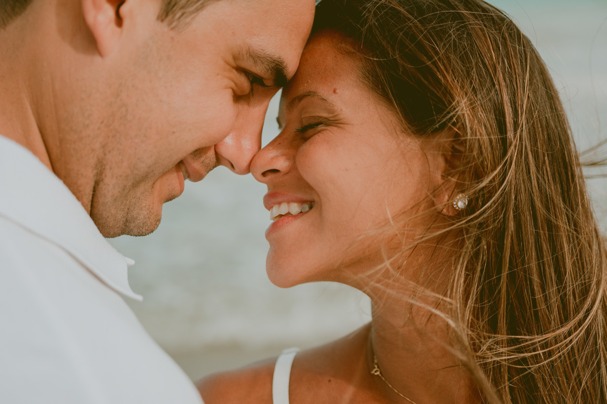 gabi_coelho_fotografo_maceio_ensaio_casal_praia_ferias_nordeste_amor_book_gestante_familia_casal_turismo