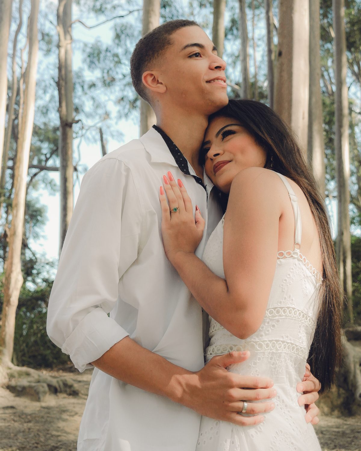 casal abraçados niterói