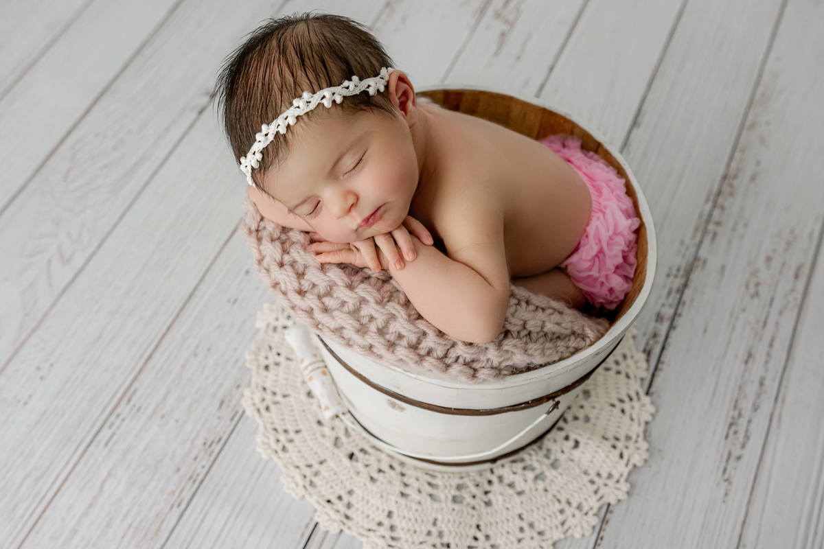 ensaio newborn, newborn barra, foto de bebê, foto de recém-nascido, estúdio newborn, melhor fotógrafa newborn, melhor fotógrafa de bebês, ensaio fotográfico, rita kessler, rita rodrigues fotografia, encantadora de bebês, newborn com segurança