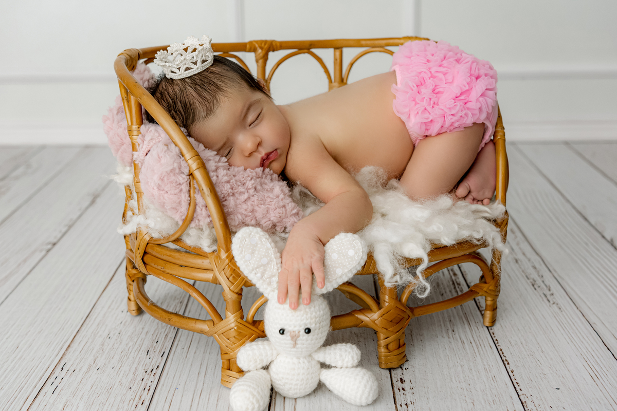 ensaio newborn, newborn barra, foto de bebê, foto de recém-nascido, estúdio newborn, melhor fotógrafa newborn, melhor fotógrafa de bebês, ensaio fotográfico, rita kessler, rita rodrigues fotografia, encantadora de bebês, newborn com segurança