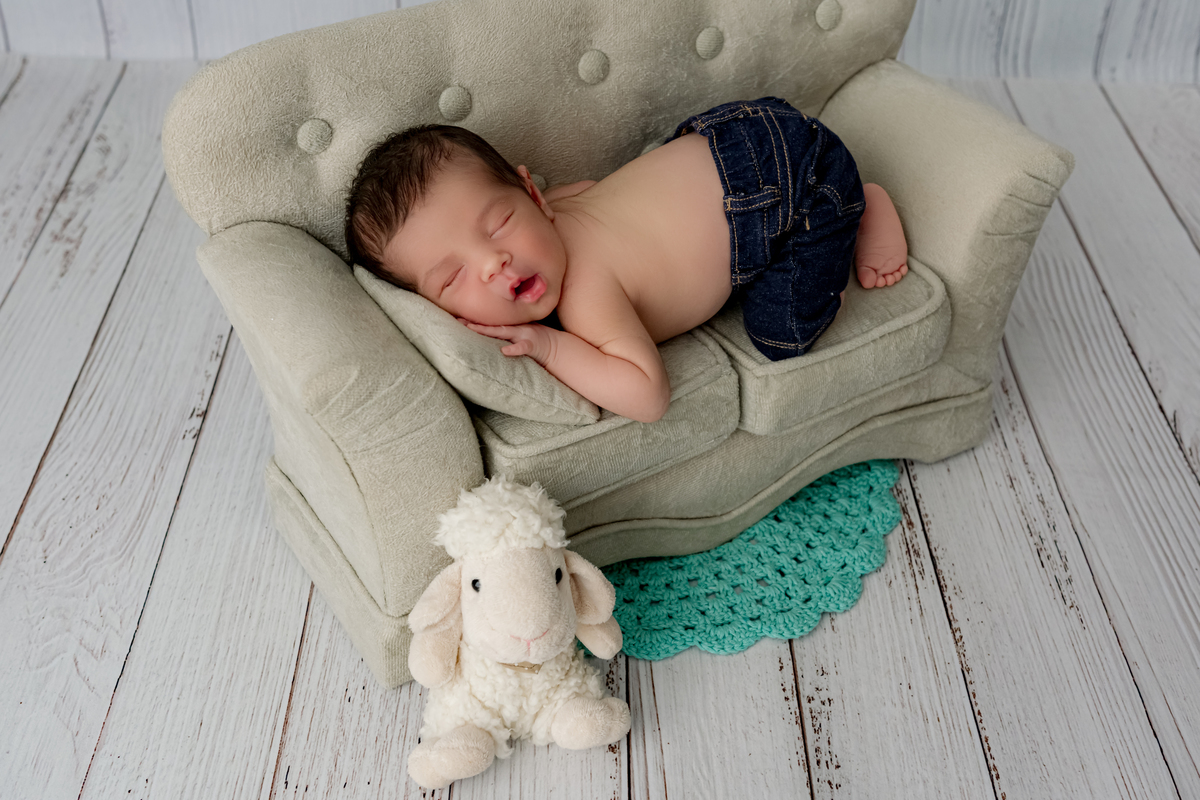 newborn barra da tijuca, ensaio newborn, foto de recém-nascido, newborn com segurança, melhor fotógrafa newborn,ensaio de bebês, perinatal da barra, perinatal, rita kessler, rita rodrigues fotografia, fotEografa infantil, estúdio newborn, recém-nascido