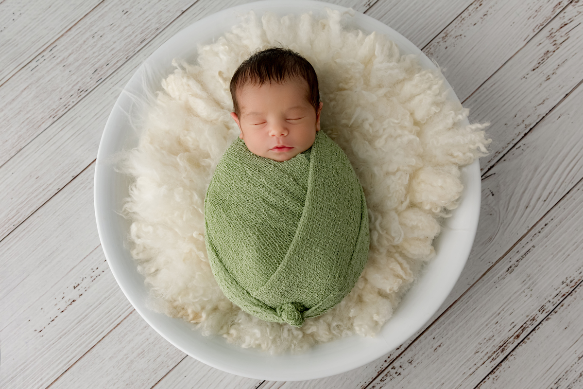 newborn barra da tijuca, ensaio newborn, foto de recém-nascido, newborn com segurança, melhor fotógrafa newborn,ensaio de bebês, perinatal da barra, perinatal, rita kessler, rita rodrigues fotografia, fotEografa infantil, estúdio newborn, recém-nascido