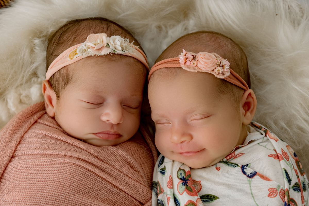 newborn barra, newborn barra da tijuca, newborn rio de janeiro, ensaio newborn, newborn de gêmeos, gêmeos, gravidez gemelar ,perinatal barra, melhor fotógrafa newborn do Rio, best newborn photographer in Rio, rita kessler, fotografia newborn 