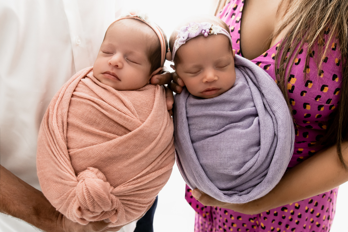 newborn barra, newborn barra da tijuca, newborn rio de janeiro, ensaio newborn, newborn de gêmeos, gêmeos, gravidez gemelar ,perinatal barra, melhor fotógrafa newborn do Rio, best newborn photographer in Rio, rita kessler, fotografia newborn 