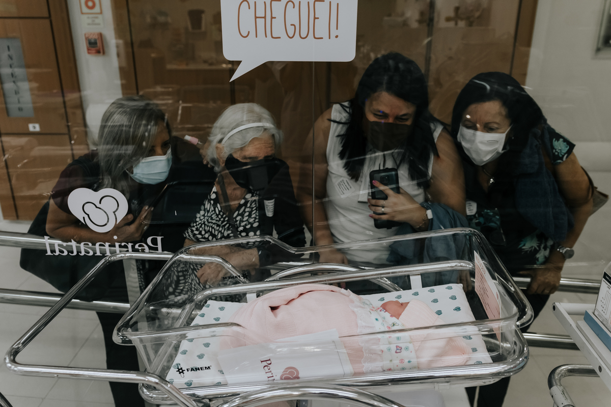 fotos de parto, perinatal, parto cesárea, cesárea, fotografia newborn, fotografia newborn barra da tijuca, fotografia newborn rj, fotografia de parto, foto de parto cesárea, fotógrafa de parto, fotógrafa de bebês, rita kessler, melhor fotógrafa newborn