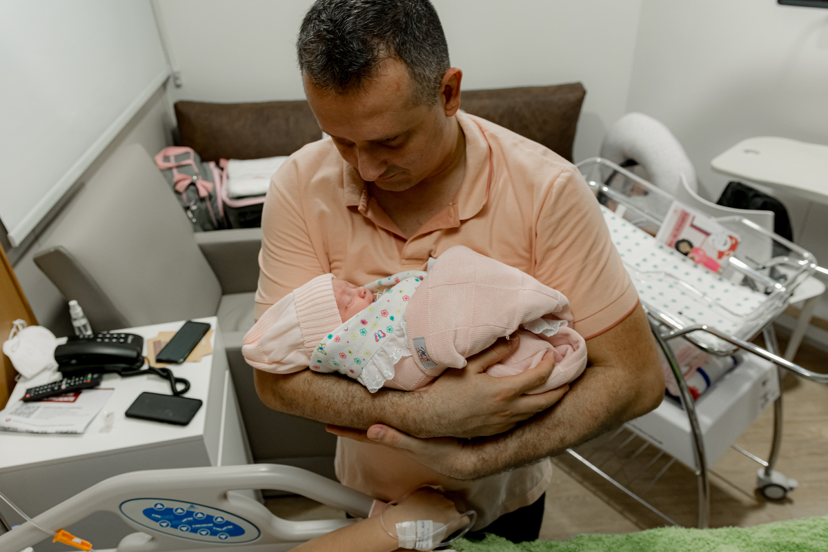 fotos de parto, perinatal, parto cesárea, cesárea, fotografia newborn, fotografia newborn barra da tijuca, fotografia newborn rj, fotografia de parto, foto de parto cesárea, fotógrafa de parto, fotógrafa de bebês, rita kessler, melhor fotógrafa newborn