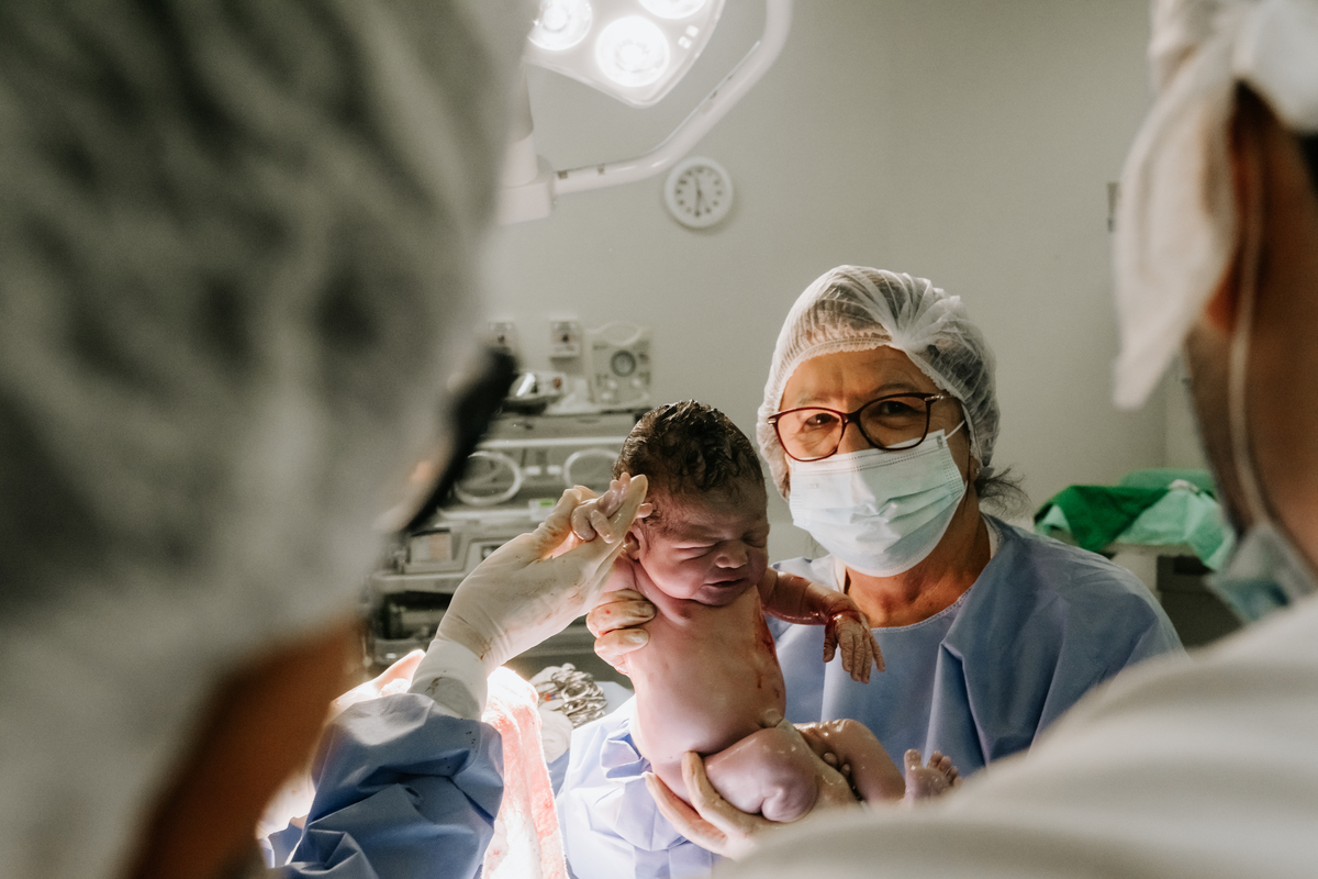 registro de parto, fotos de parto, fotos parto cesárea, perinatal, perinatal barra, fotografia de parto, cobertura fotográfica de parto, foto de bebê, newborn, newborn barra, newborn rio de janeiro, parto cesárea, gestante, foto de gestante, newborn rj