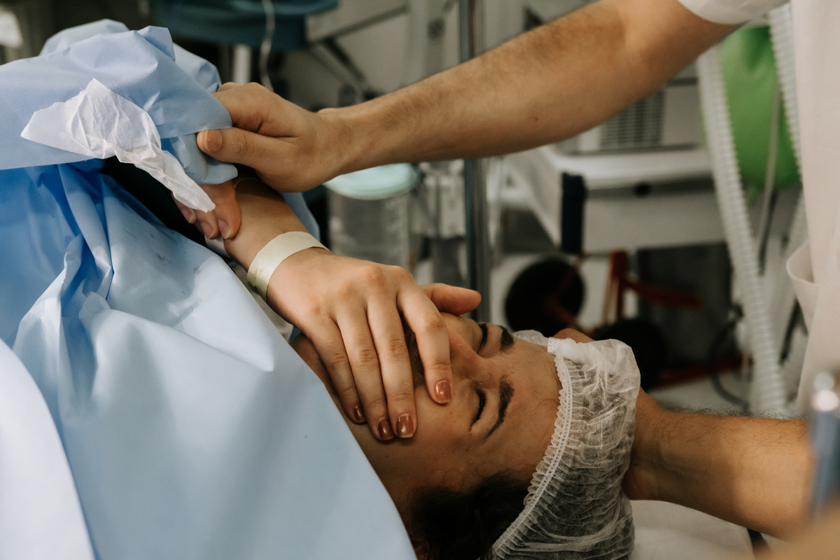 registro de parto, fotos de parto, fotos parto cesárea, perinatal, perinatal barra, fotografia de parto, cobertura fotográfica de parto, foto de bebê, newborn, newborn barra, newborn rio de janeiro, parto cesárea, gestante, foto de gestante, newborn rj