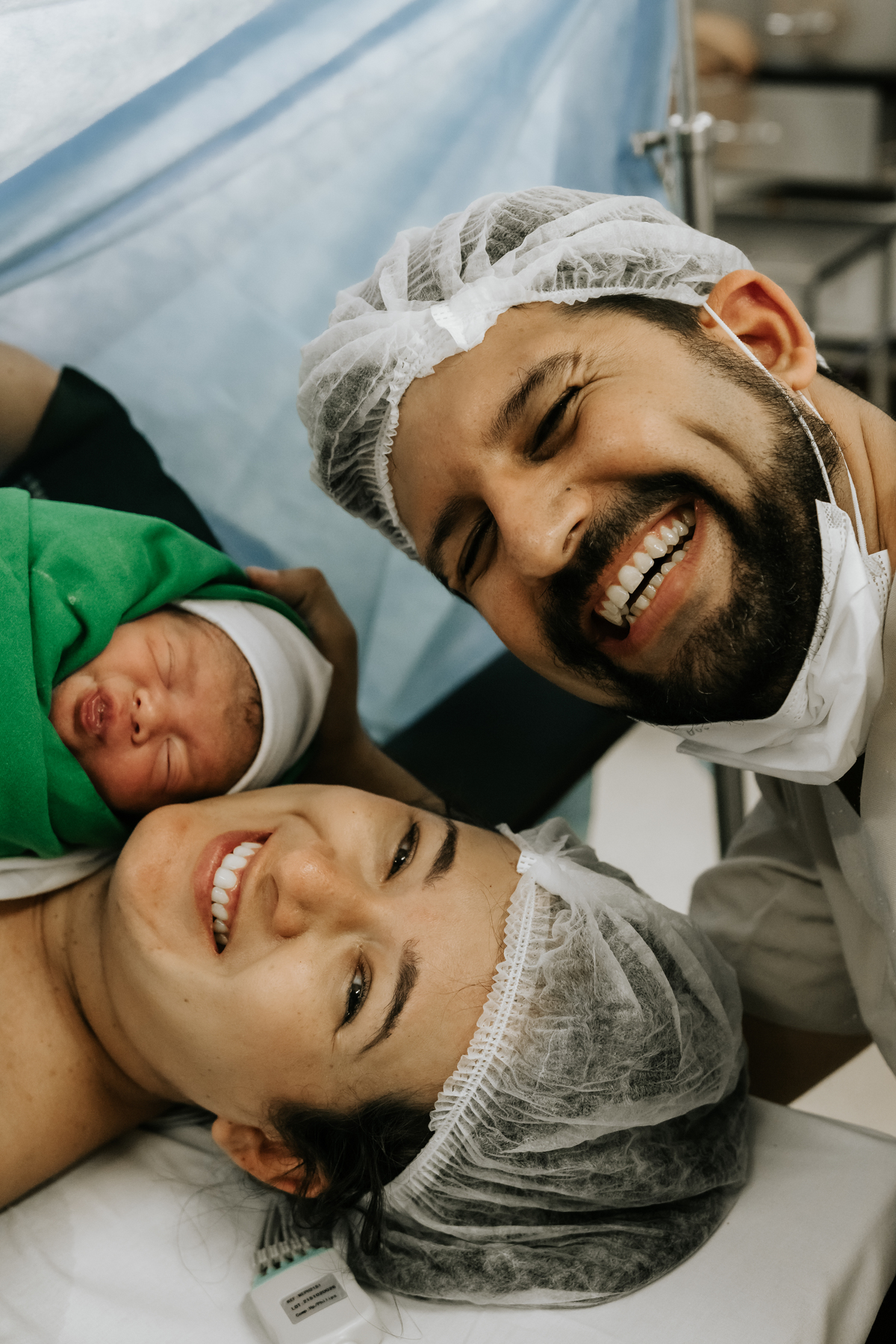 registro de parto, fotos de parto, fotos parto cesárea, perinatal, perinatal barra, fotografia de parto, cobertura fotográfica de parto, foto de bebê, newborn, newborn barra, newborn rio de janeiro, parto cesárea, gestante, foto de gestante, newborn rj