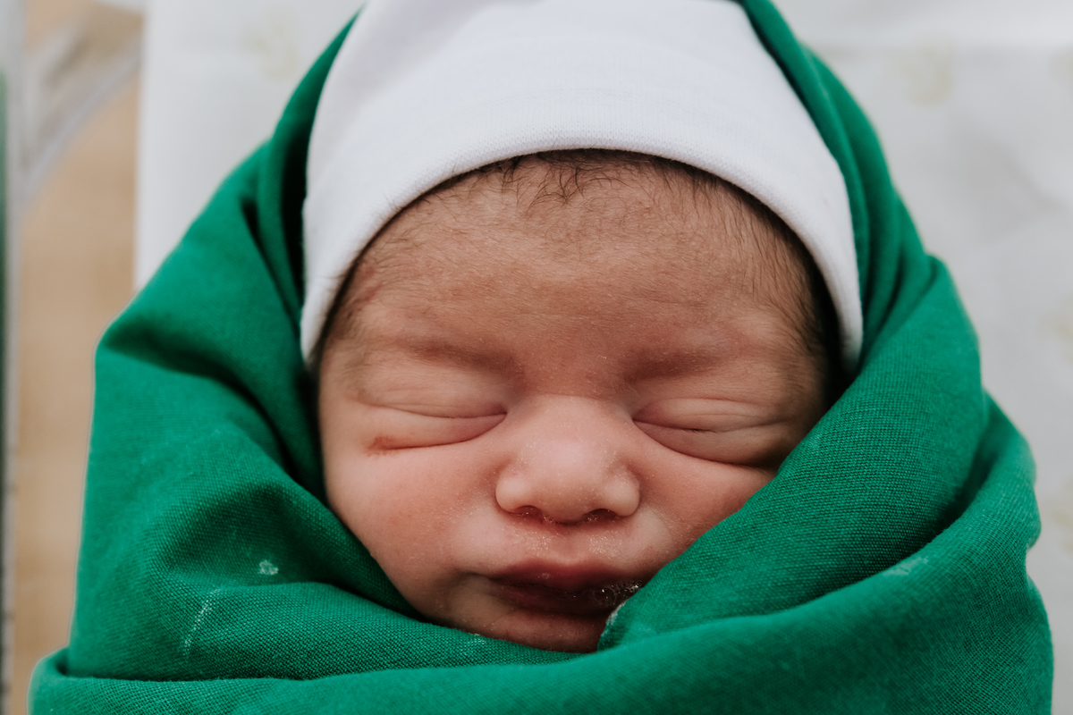 registro de parto, fotos de parto, fotos parto cesárea, perinatal, perinatal barra, fotografia de parto, cobertura fotográfica de parto, foto de bebê, newborn, newborn barra, newborn rio de janeiro, parto cesárea, gestante, foto de gestante, newborn rj