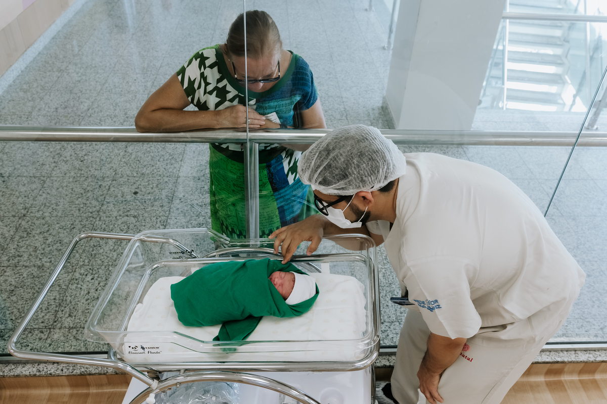 registro de parto, fotos de parto, fotos parto cesárea, perinatal, perinatal barra, fotografia de parto, cobertura fotográfica de parto, foto de bebê, newborn, newborn barra, newborn rio de janeiro, parto cesárea, gestante, foto de gestante, newborn rj