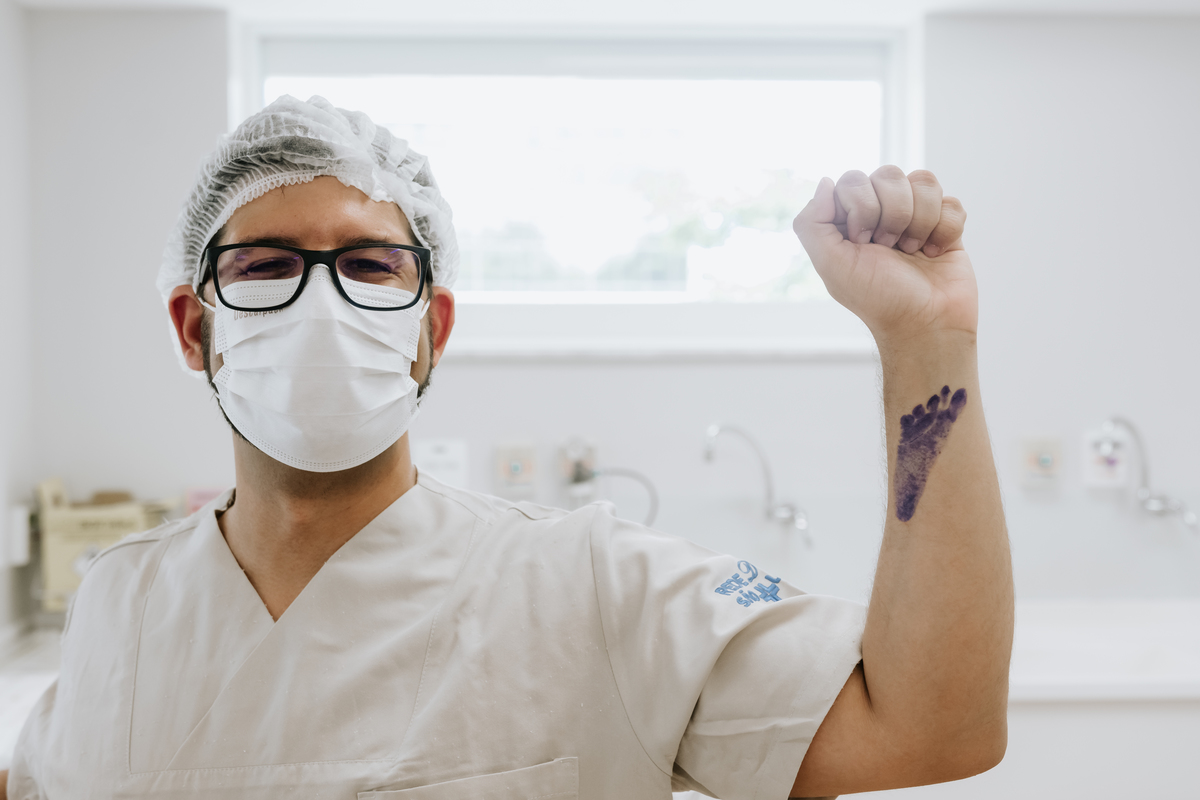 registro de parto, fotos de parto, fotos parto cesárea, perinatal, perinatal barra, fotografia de parto, cobertura fotográfica de parto, foto de bebê, newborn, newborn barra, newborn rio de janeiro, parto cesárea, gestante, foto de gestante, newborn rj