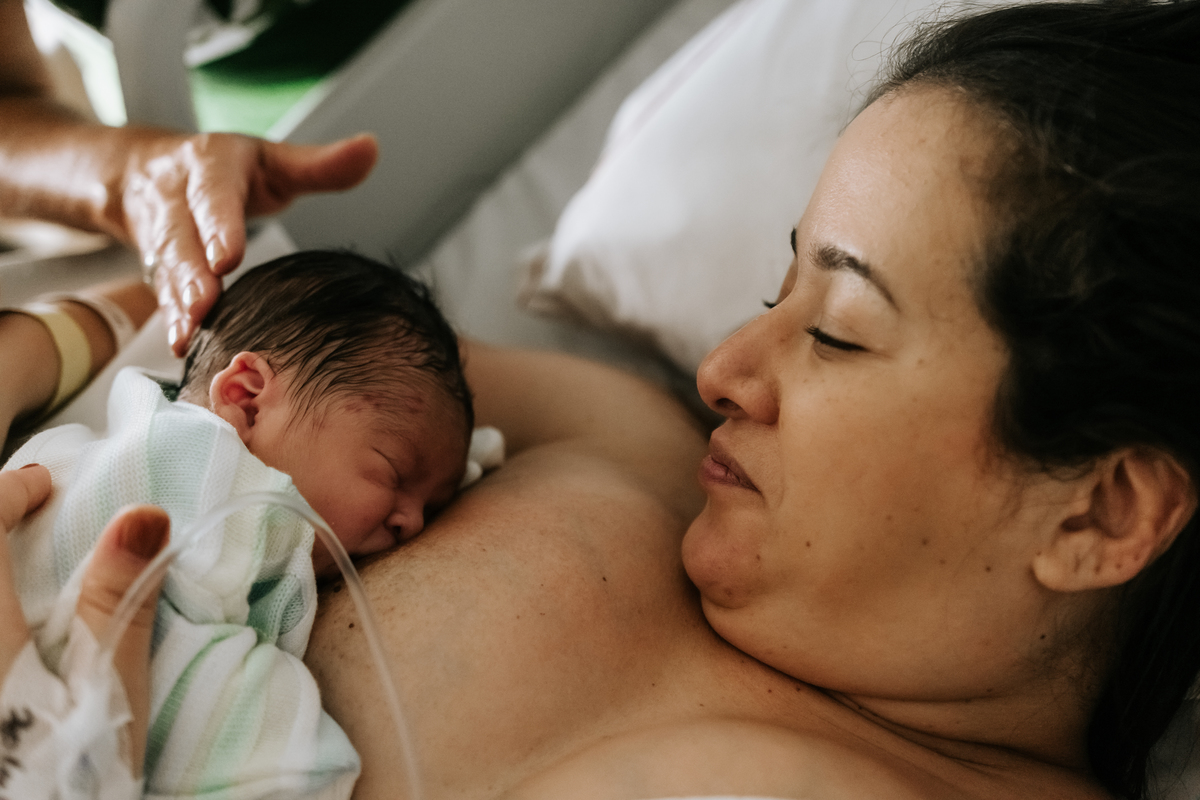 registro de parto, fotos de parto, fotos parto cesárea, perinatal, perinatal barra, fotografia de parto, cobertura fotográfica de parto, foto de bebê, newborn, newborn barra, newborn rio de janeiro, parto cesárea, gestante, foto de gestante, newborn rj