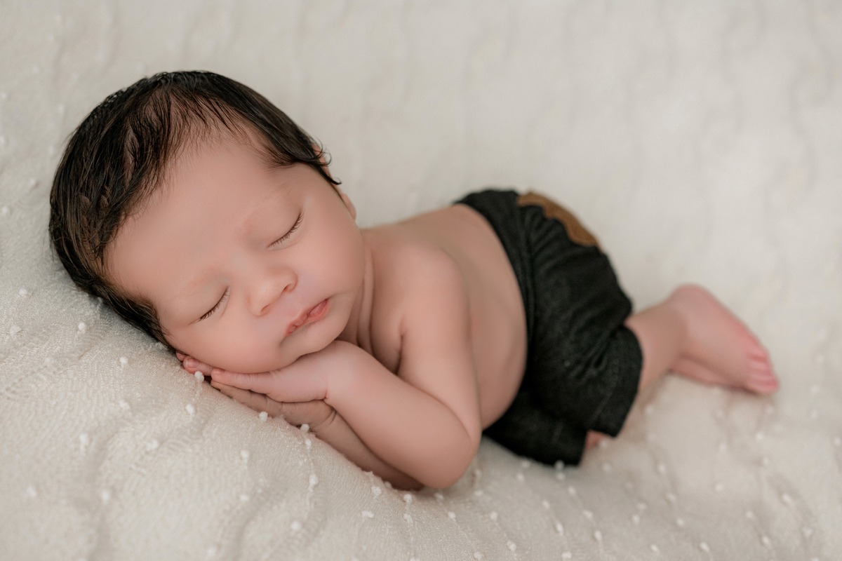 newborn, newborn barra, newborn rj, newborn rio de janeiro, foto de bebê, book de bebê, book infantil, ensaio newborn, recém-nascido, perinatal, melhor fotógrafa newborn, foto de parto, ensaio gestante, newborn em estúdio, fotos gestante, ensaio infantil 