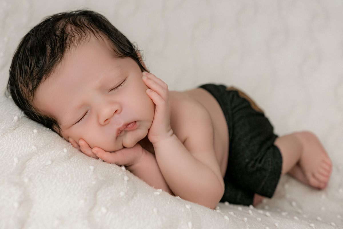newborn, newborn barra, newborn rj, newborn rio de janeiro, foto de bebê, book de bebê, book infantil, ensaio newborn, recém-nascido, perinatal, melhor fotógrafa newborn, foto de parto, ensaio gestante, newborn em estúdio, fotos gestante, ensaio infantil 