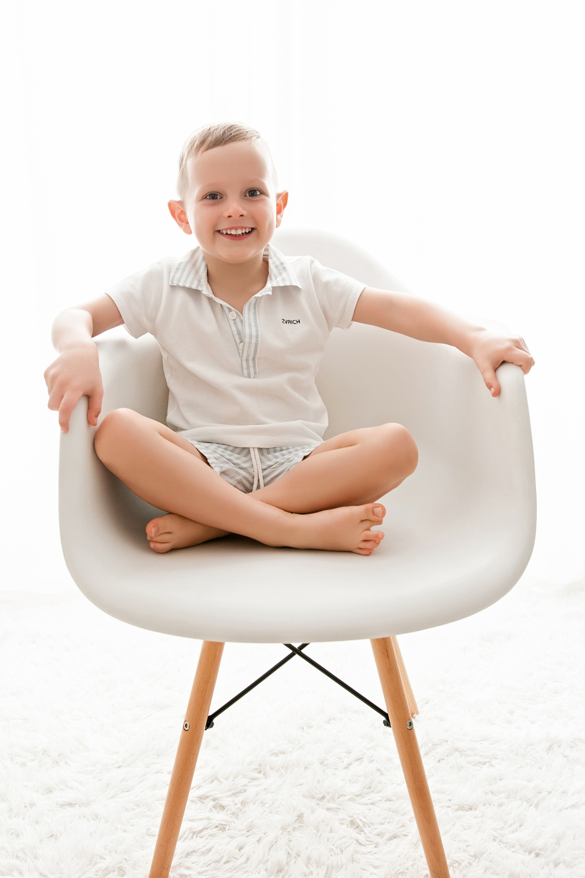 fotos de família, ensaio de família, fotos em estúdio, ensaio mãe e filho, dia das mães, fotos mãe e filho em estúdio, sessão de dia das mães, ensaio de família barra da tijuca, newborn barra da tijuca, acompanhamento fotográfico de bebê barra da tijuca