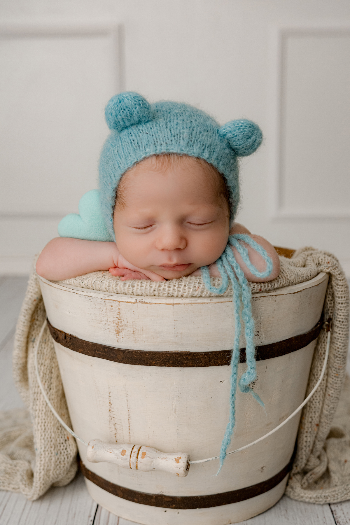 newborn barra, newborn barra da tijuca, newborn rio de janeiro, newborn clean, newborn branquinho, newborn minimalista, newborn em estúdio, fotos newborn, bebê recém-nascido, fotos minimalistas, fotos clarinhas, newborn delicado, melhor fotógrafa newborn