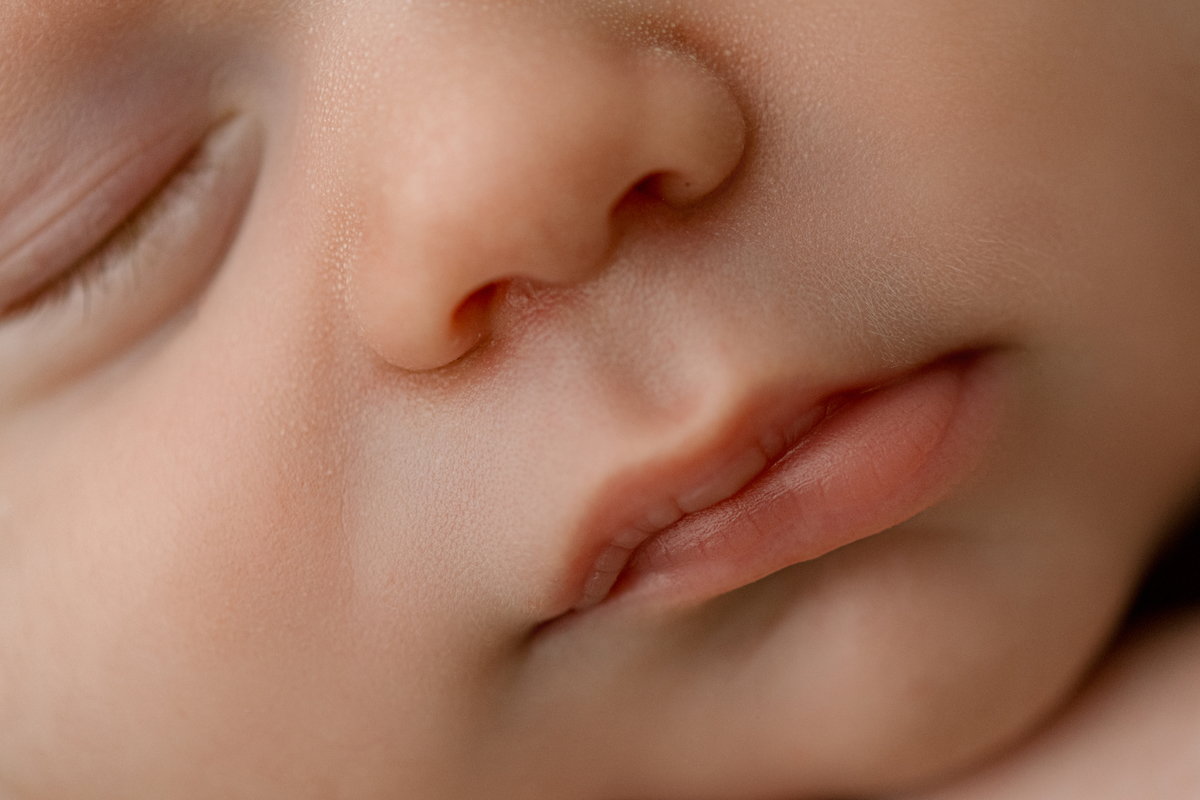 newborn barra, newborn barra da tijuca, newborn rio de janeiro, newborn clean, newborn branquinho, newborn minimalista, newborn em estúdio, fotos newborn, bebê recém-nascido, fotos minimalistas, fotos clarinhas, newborn delicado, melhor fotógrafa newborn