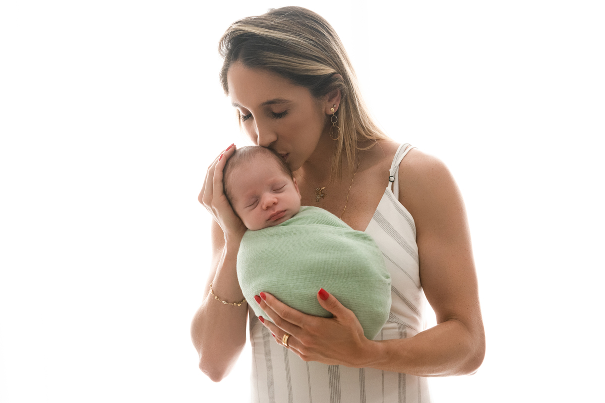 newborn barra, newborn barra da tijuca, newborn rio de janeiro, newborn clean, newborn branquinho, newborn minimalista, newborn em estúdio, fotos newborn, bebê recém-nascido, fotos minimalistas, fotos clarinhas, newborn delicado, melhor fotógrafa newborn