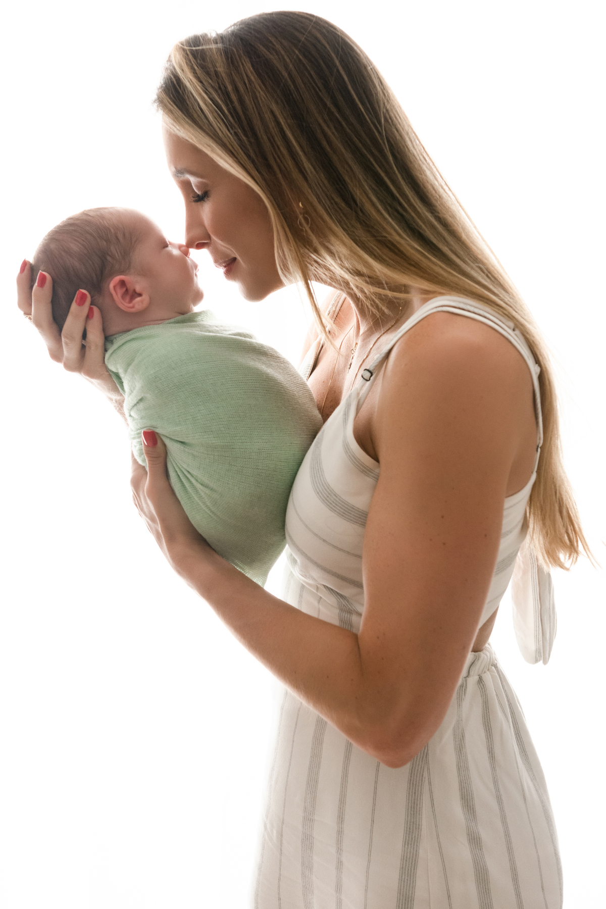 newborn barra, newborn barra da tijuca, newborn rio de janeiro, newborn clean, newborn branquinho, newborn minimalista, newborn em estúdio, fotos newborn, bebê recém-nascido, fotos minimalistas, fotos clarinhas, newborn delicado, melhor fotógrafa newborn