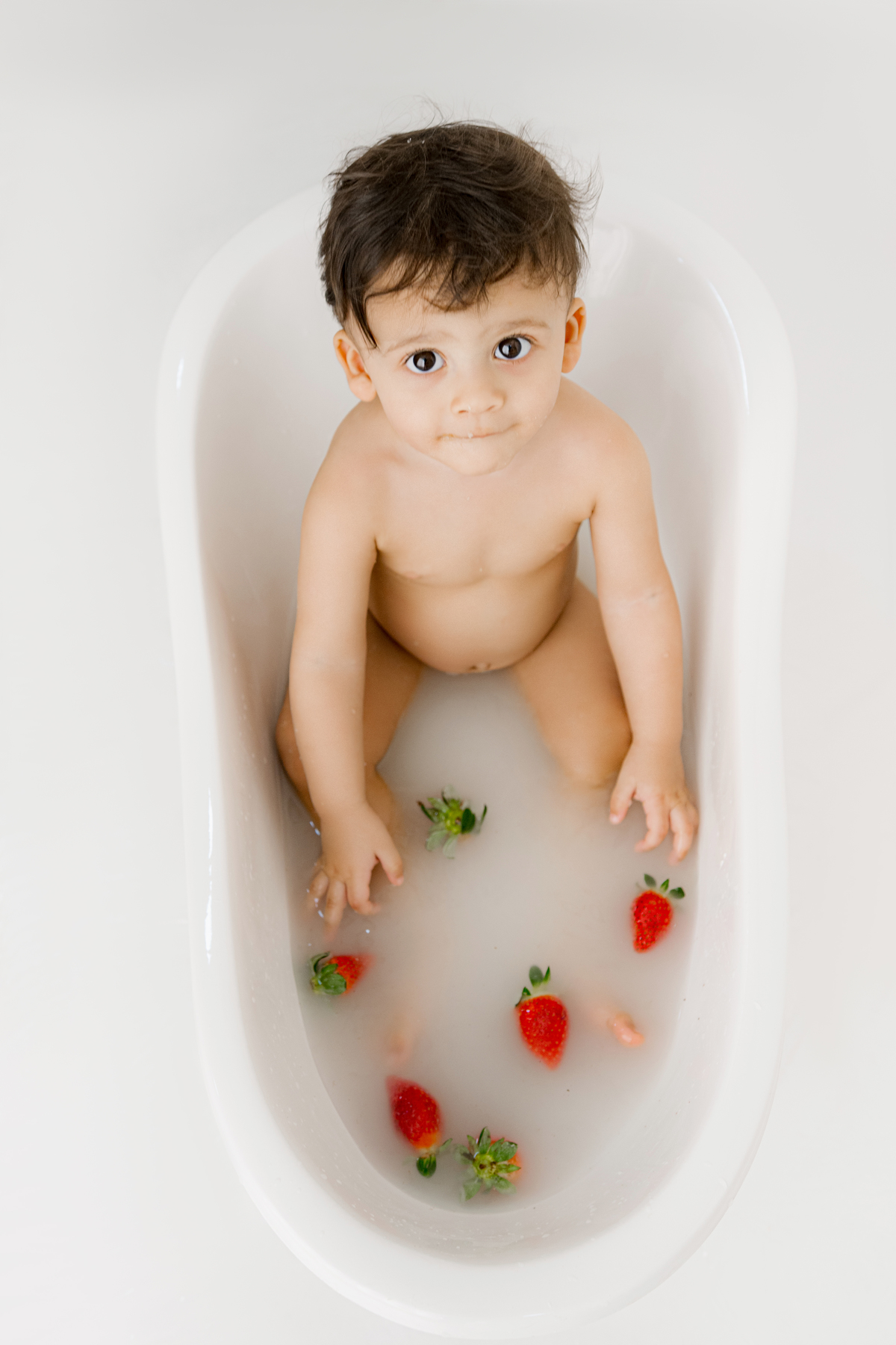 smash the cake, sessão de 1 ano, sessão com bolo, sessão com banho, fotos de bebê, cake smash, bolo para bebê, smash the cake saudável, ensaio de 1 ano, fotos de 1 ano, fotos com bolo, sessão fotográfica de1 ano, sessão de bebê, ensaio de bebê, smash