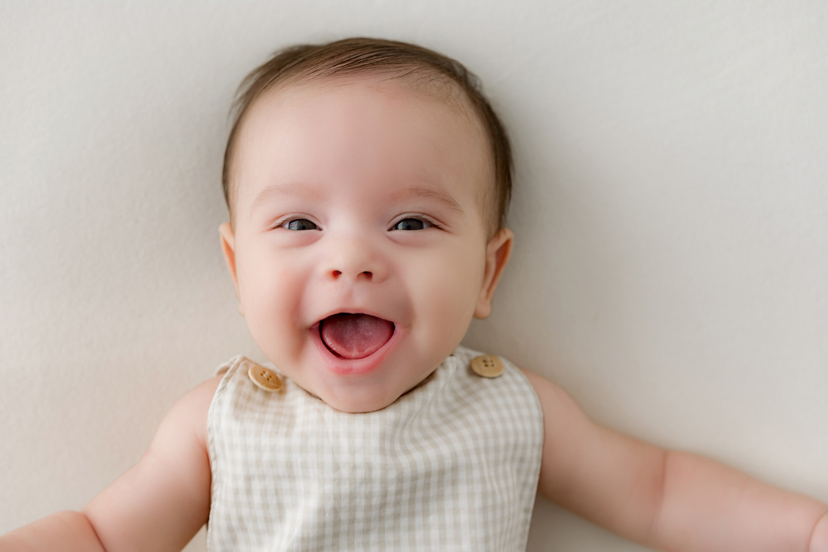 acompanhamento fotográfico de bebês, acompanhamento trimestral, acompanhamento quadrimestral, acompanhamento fotográfico em estúdio, acompanhamento de bebês barra da tijuca, ensaio infantil, sessão fotográfica de bebês, acompanhamento de bebês valor justo