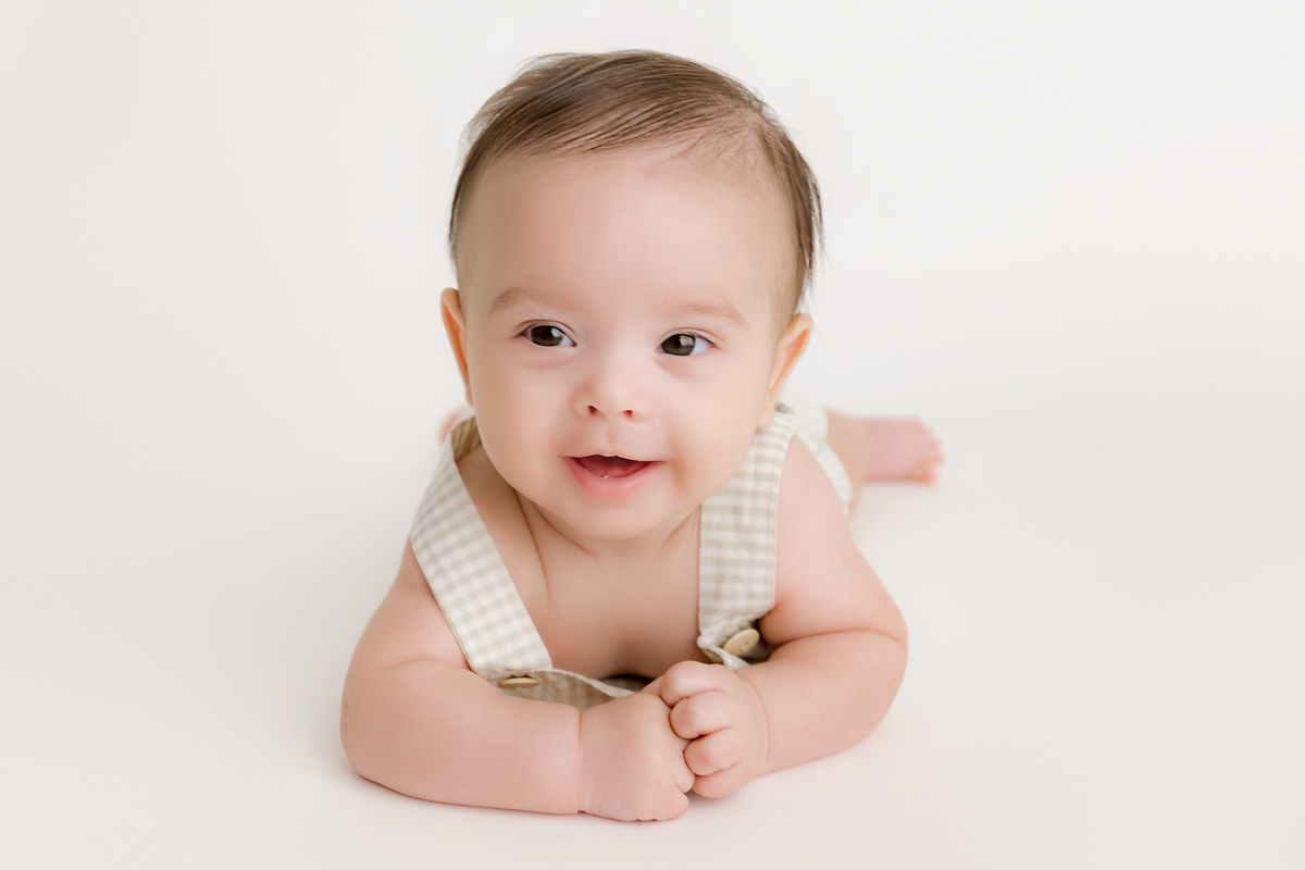 acompanhamento fotográfico de bebês, acompanhamento trimestral, acompanhamento quadrimestral, acompanhamento fotográfico em estúdio, acompanhamento de bebês barra da tijuca, ensaio infantil, sessão fotográfica de bebês, acompanhamento de bebês valor justo