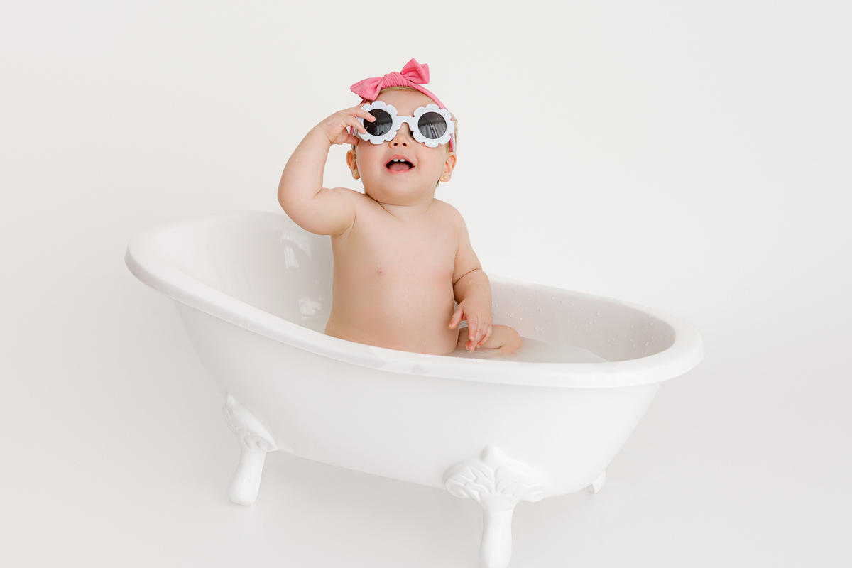 smash the cake, sessão de 1 ano, sessão com bolo, sessão com banho, fotos de bebê, cake smash, bolo para bebê, smash the cake saudável, ensaio de 1 ano, fotos de 1 ano, fotos com bolo, sessão fotográfica de1 ano, sessão de bebê, ensaio de bebê, smash