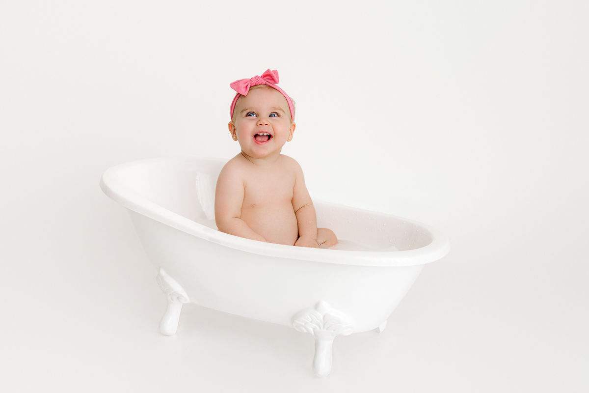 smash the cake, sessão de 1 ano, sessão com bolo, sessão com banho, fotos de bebê, cake smash, bolo para bebê, smash the cake saudável, ensaio de 1 ano, fotos de 1 ano, fotos com bolo, sessão fotográfica de1 ano, sessão de bebê, ensaio de bebê, smash