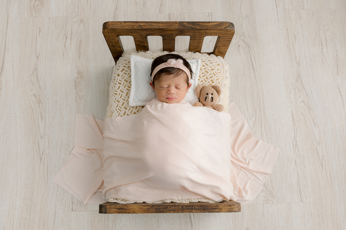 newborn, newborn barra, newborn barra da tijuca, newborn RJ, fotos newborn, fotografia newborn, fotos de bebê, fotss de recém-nascido, álbum de bebê, perinatal, fotografa newborn,  melhor fotógrafa newborn, melhor estúdio newborn, pioneira em newborn