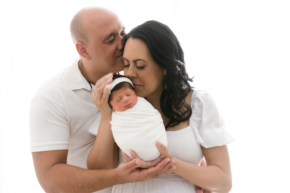 newborn, newborn barra, newborn barra da tijuca, newborn RJ, fotos newborn, fotografia newborn, fotos de bebê, fotss de recém-nascido, álbum de bebê, perinatal, fotografa newborn,  melhor fotógrafa newborn, melhor estúdio newborn, pioneira em newborn