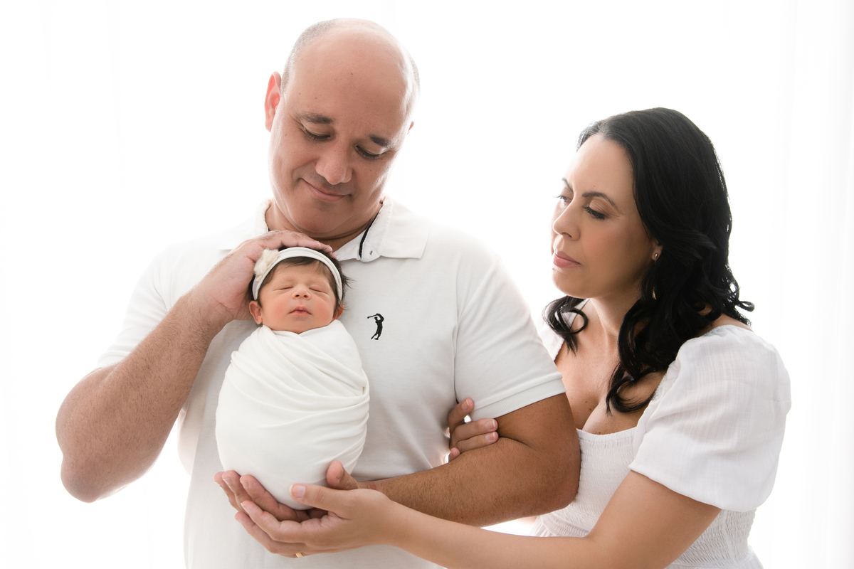 newborn, newborn barra, newborn barra da tijuca, newborn RJ, fotos newborn, fotografia newborn, fotos de bebê, fotss de recém-nascido, álbum de bebê, perinatal, fotografa newborn,  melhor fotógrafa newborn, melhor estúdio newborn, pioneira em newborn