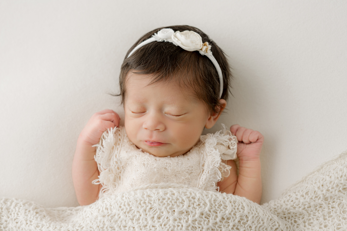 newborn, newborn barra, newborn barra da tijuca, newborn RJ, fotos newborn, fotografia newborn, fotos de bebê, fotss de recém-nascido, álbum de bebê, perinatal, fotografa newborn,  melhor fotógrafa newborn, melhor estúdio newborn, pioneira em newborn