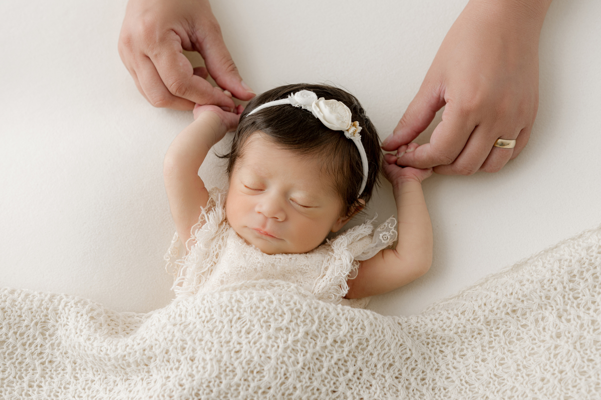 newborn, newborn barra, newborn barra da tijuca, newborn RJ, fotos newborn, fotografia newborn, fotos de bebê, fotss de recém-nascido, álbum de bebê, perinatal, fotografa newborn,  melhor fotógrafa newborn, melhor estúdio newborn, pioneira em newborn