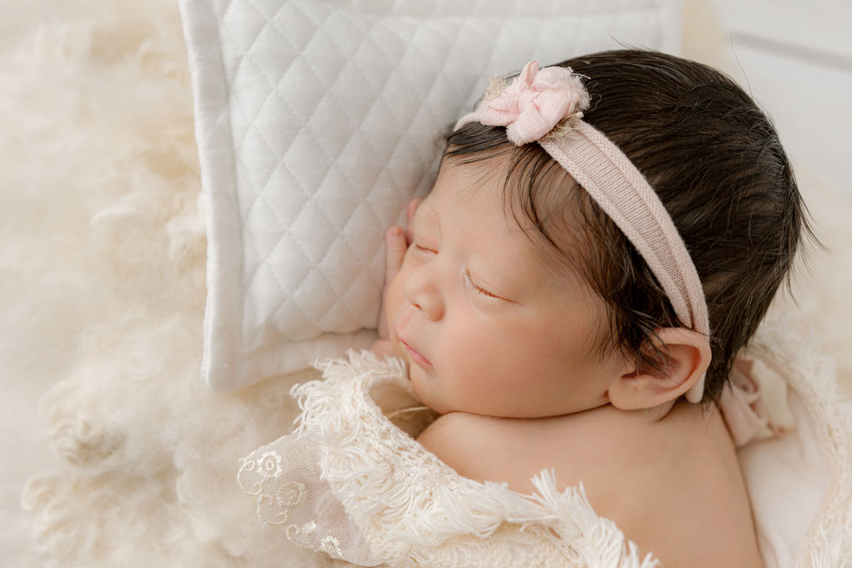 newborn, newborn barra, newborn barra da tijuca, newborn RJ, fotos newborn, fotografia newborn, fotos de bebê, fotss de recém-nascido, álbum de bebê, perinatal, fotografa newborn,  melhor fotógrafa newborn, melhor estúdio newborn, pioneira em newborn