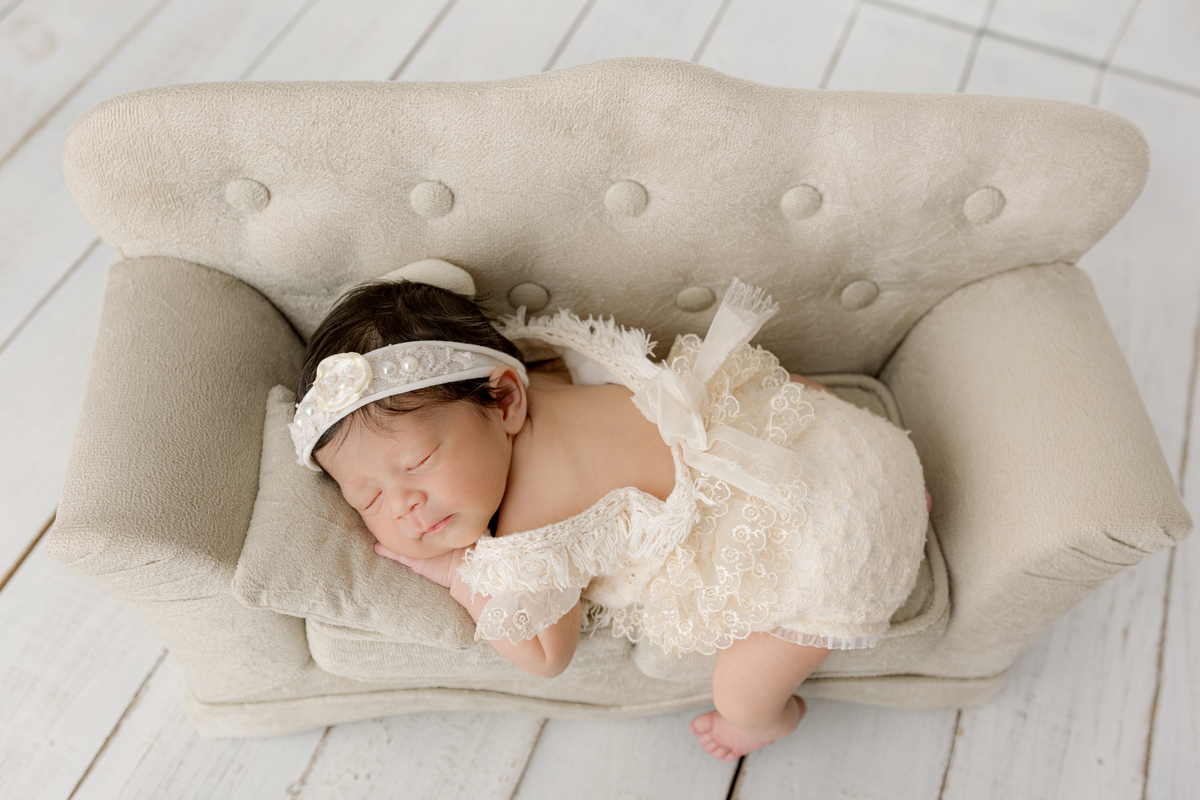 newborn, newborn barra, newborn barra da tijuca, newborn RJ, fotos newborn, fotografia newborn, fotos de bebê, fotss de recém-nascido, álbum de bebê, perinatal, fotografa newborn,  melhor fotógrafa newborn, melhor estúdio newborn, pioneira em newborn