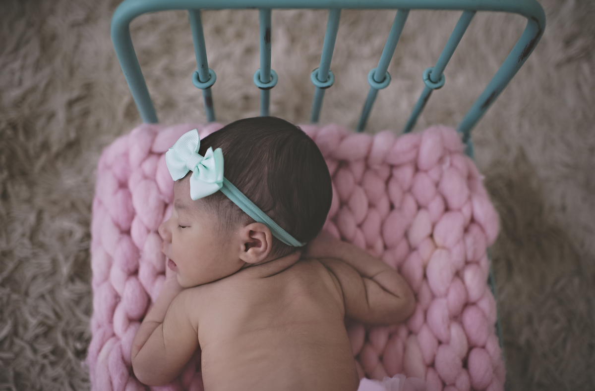 newborn, foto de recém-nascido, fotografia de recém-nascido, estúdio na barra da tijuca, barra da tijuca, rio de janeiro