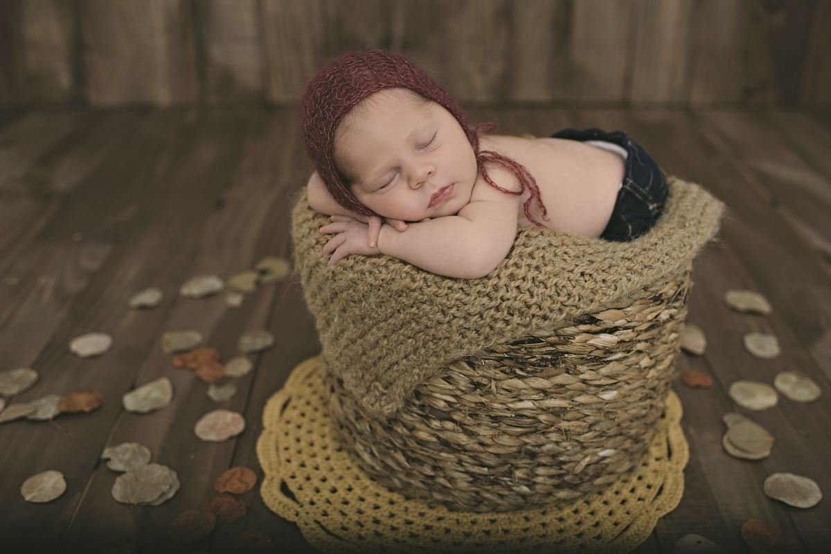 ensaio de recém-nascido, foto de recém-nascido em estúdio, barra da tijuca, rio de janeiro, Rita Rodrigues Fotografia