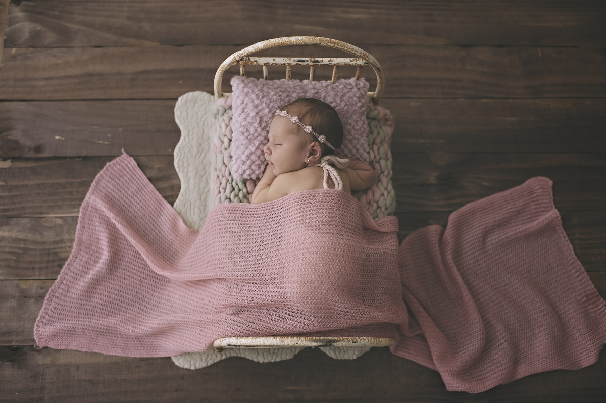 ensaio newborn, estudio na barra da tijuca, barra tower offices, foto de recém-nascido 