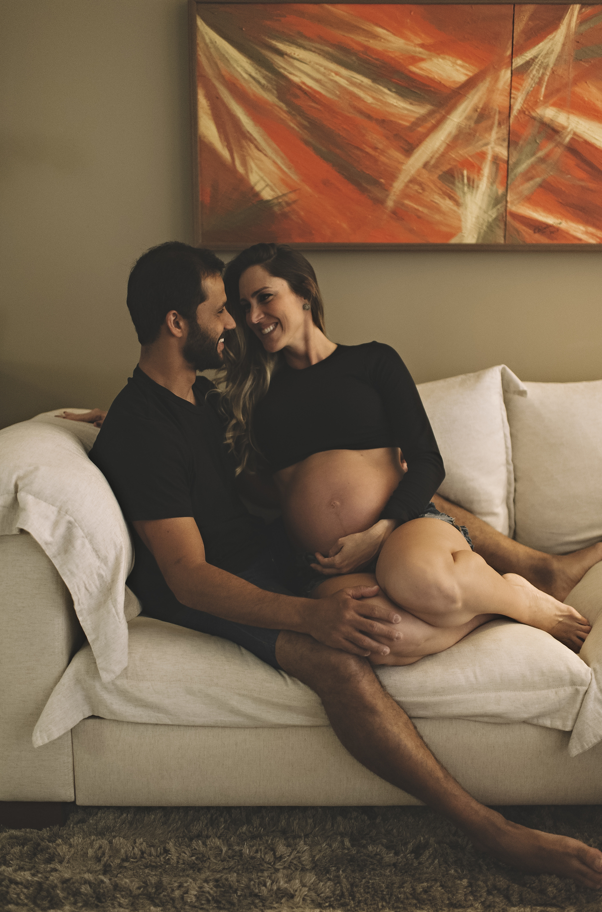 Foto de gestante, gestante, Rita Rodrigues Fotografia, ensaio elegante de gestante, barra da tijuca, ensaio em casa