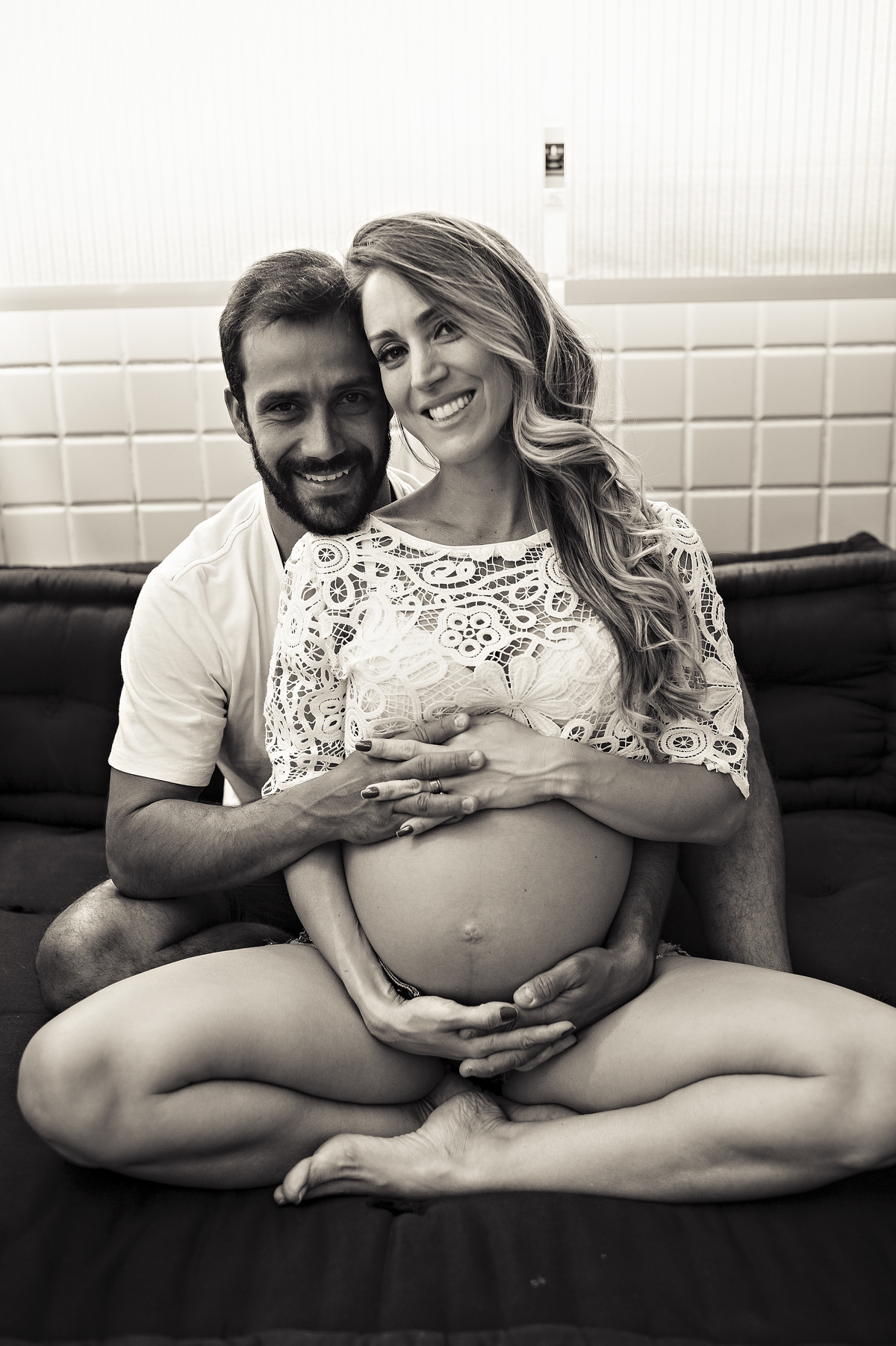 Foto de gestante, gestante, Rita Rodrigues Fotografia, ensaio elegante de gestante, barra da tijuca, ensaio em casa