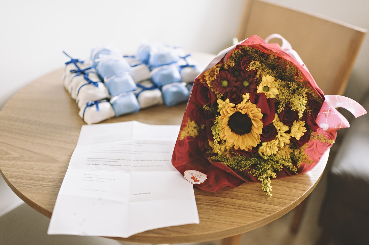 Foto de parto, parto, perinatal barra, cesárea, nascimento, foto de nascimento, fotógrafa de parto, fotografia de parto, a chegada do bebê, fotos de parto barra da tijuca, 