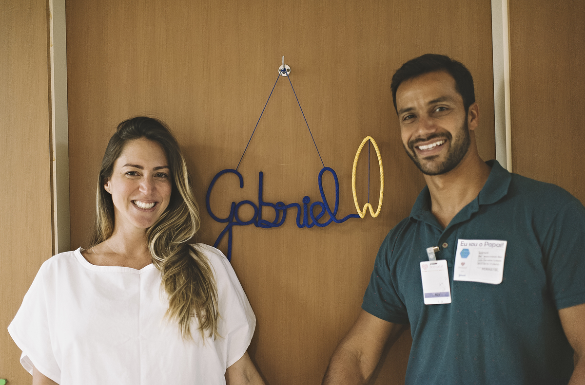 foto de parto, fotos na maternidade, parto, cesárea, nascimento, registro do nascimento, foto com emoção, registro do parto, perinatal da barra, parto com emoção, fotografia  de parto