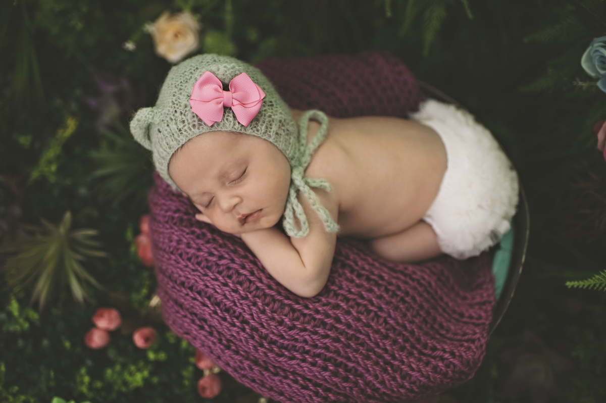 ensaio newborn barra da tijuca, foto de bebê barra da tijuca, newborn, barra da tijuca, barra tower offices, rita rodrigues fotografia, jardim secreto, fotografia de recém-nascidos